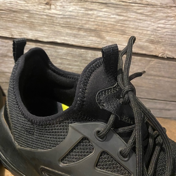 SKECHERS Relaxed Fit Slip-On Walker/Hiker - Men 7.5, Great Shape - Picture 7 of 9